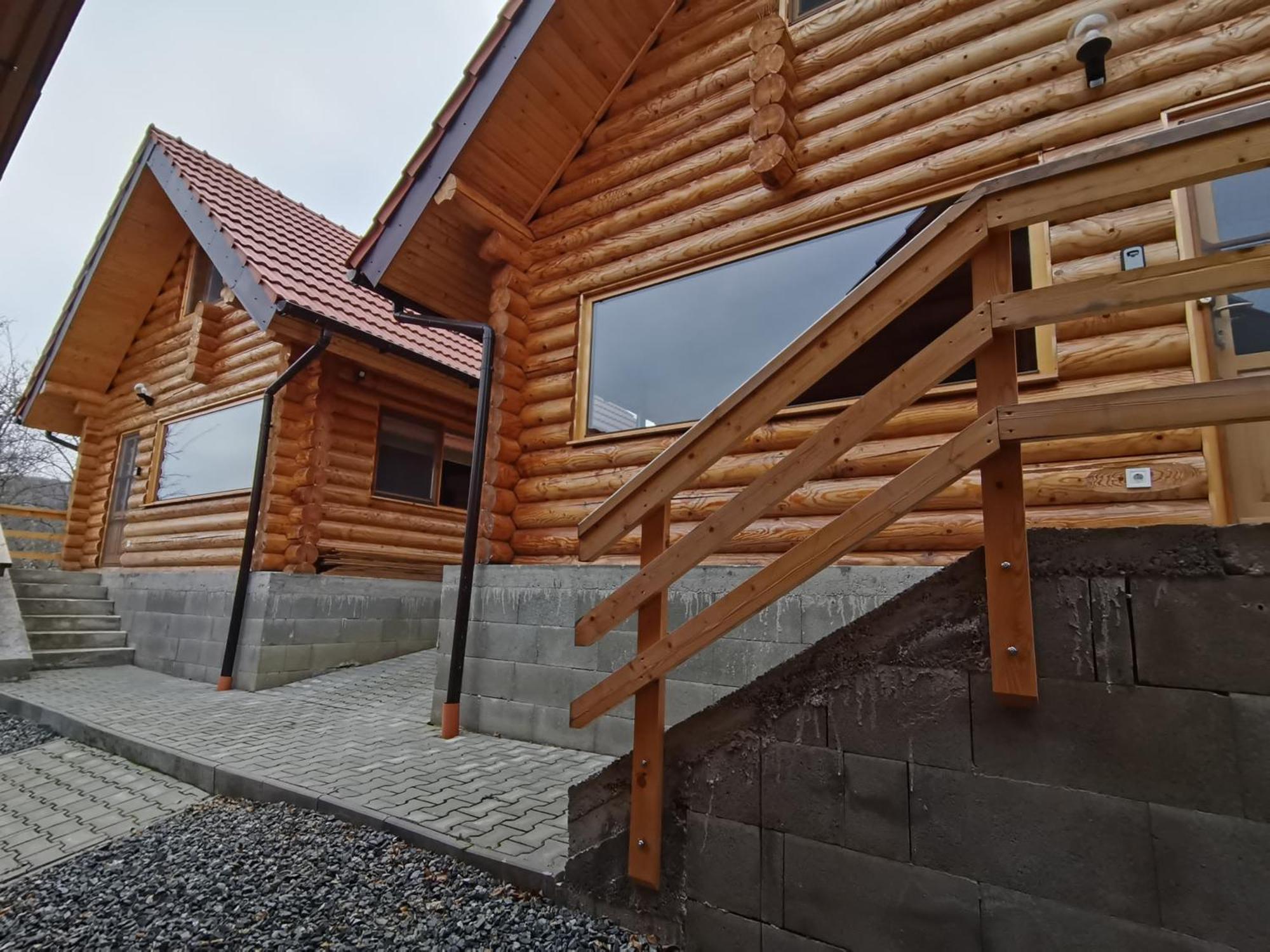 Long Rock Chalets Rimetea Luaran gambar